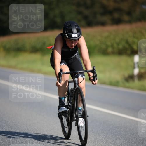 01.09.2024 - 17. Tribühne Triathlon H.Heesch http://msf.ph/oto/6943026 01.09.2024 11:29:23 Radfahren 320, 380, 438, 477 meine-sportfotos.de