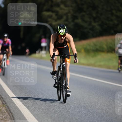 01.09.2024 - 17. Tribühne Triathlon H.Heesch http://msf.ph/oto/6943100 01.09.2024 11:30:09 Radfahren 357, 425, 461, 532, 539 meine-sportfotos.de