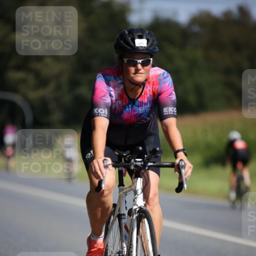 01.09.2024 - 17. Tribühne Triathlon H.Heesch http://msf.ph/oto/6943149 01.09.2024 11:30:12 Radfahren 312, 425, 532, 539 meine-sportfotos.de