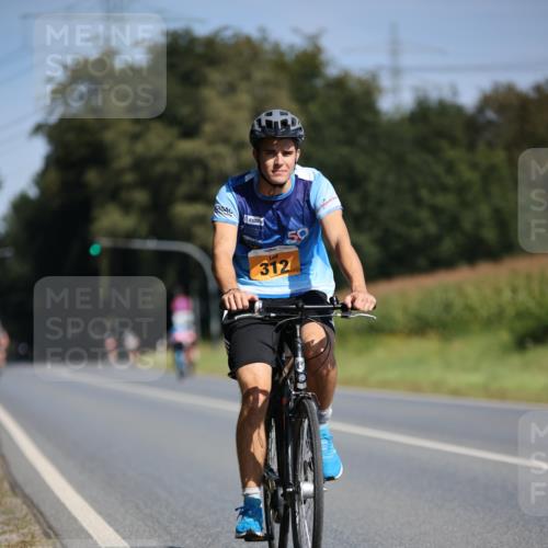 01.09.2024 - 17. Tribühne Triathlon H.Heesch http://msf.ph/oto/6943163 01.09.2024 11:30:21 Radfahren 312, 332, 342, 518, 537, 539 meine-sportfotos.de