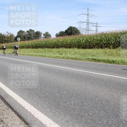 01.09.2024 - 17. Tribühne Triathlon H.Heesch http://msf.ph/oto/6943183 01.09.2024 11:27:16 Radfahren 383, 388, 420, 480, 481 meine-sportfotos.de