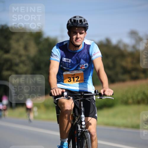 01.09.2024 - 17. Tribühne Triathlon H.Heesch http://msf.ph/oto/6943184 01.09.2024 11:30:22 Radfahren 312, 332, 342, 518, 537 meine-sportfotos.de
