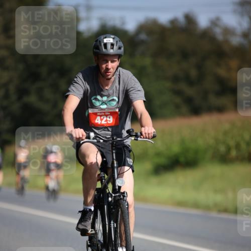 01.09.2024 - 17. Tribühne Triathlon H.Heesch http://msf.ph/oto/6943219 01.09.2024 11:30:36 Radfahren 360, 405, 429, 516, 519 meine-sportfotos.de