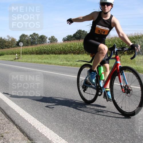 01.09.2024 - 17. Tribühne Triathlon H.Heesch http://msf.ph/oto/6943221 01.09.2024 11:28:18 Radfahren 324 meine-sportfotos.de