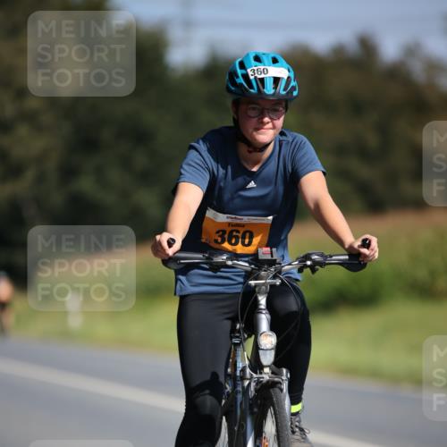 01.09.2024 - 17. Tribühne Triathlon H.Heesch http://msf.ph/oto/6943262 01.09.2024 11:30:40 Radfahren 360, 405, 433, 531 meine-sportfotos.de