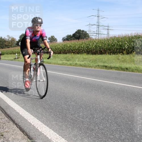 01.09.2024 - 17. Tribühne Triathlon H.Heesch http://msf.ph/oto/6943310 01.09.2024 11:30:12 Radfahren 357, 425, 461, 532 meine-sportfotos.de