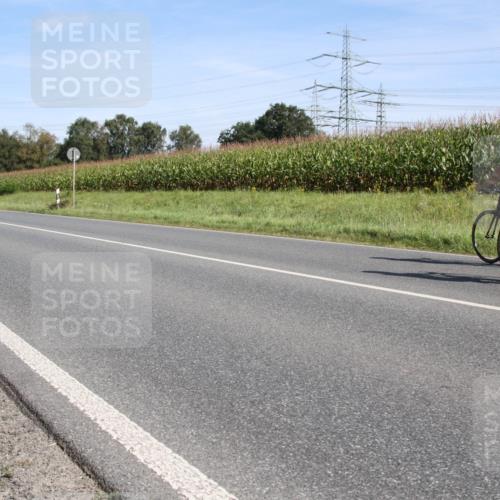 01.09.2024 - 17. Tribühne Triathlon H.Heesch http://msf.ph/oto/6943324 01.09.2024 11:30:28 Radfahren 332, 342, 518, 537 meine-sportfotos.de
