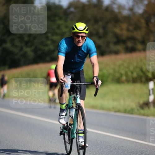 01.09.2024 - 17. Tribühne Triathlon H.Heesch http://msf.ph/oto/6943338 01.09.2024 11:31:03 Radfahren 333, 374, 432, 523 meine-sportfotos.de