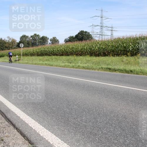 01.09.2024 - 17. Tribühne Triathlon H.Heesch http://msf.ph/oto/6943356 01.09.2024 11:30:52 Radfahren 319, 403, 433, 471, 512, 531, 562 meine-sportfotos.de