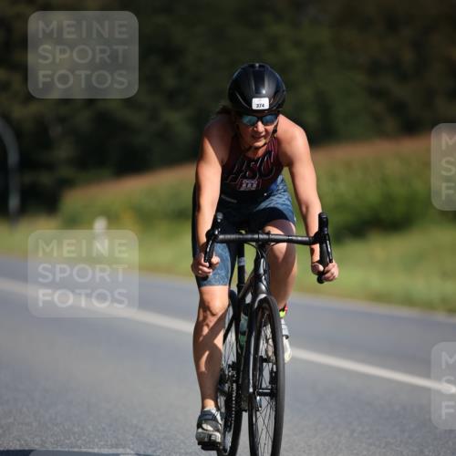 01.09.2024 - 17. Tribühne Triathlon H.Heesch http://msf.ph/oto/6943377 01.09.2024 11:31:10 Radfahren 314, 333, 374, 400, 523 meine-sportfotos.de