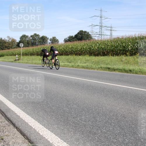 01.09.2024 - 17. Tribühne Triathlon H.Heesch http://msf.ph/oto/6943392 01.09.2024 11:31:34 Radfahren 377, 415, 416, 422, 445, 448, 563 meine-sportfotos.de