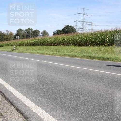 01.09.2024 - 17. Tribühne Triathlon H.Heesch http://msf.ph/oto/6943404 01.09.2024 11:31:48 Radfahren 492, 547 meine-sportfotos.de