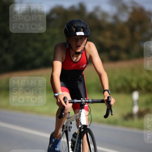 01.09.2024 - 17. Tribühne Triathlon H.Heesch http://msf.ph/oto/6943414 01.09.2024 11:31:14 Radfahren 314, 400, 523 meine-sportfotos.de