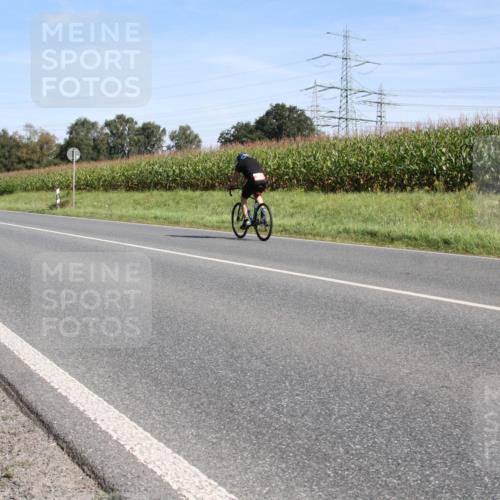01.09.2024 - 17. Tribühne Triathlon H.Heesch http://msf.ph/oto/6943438 01.09.2024 11:32:45 Radfahren 315, 334, 468, 482 meine-sportfotos.de