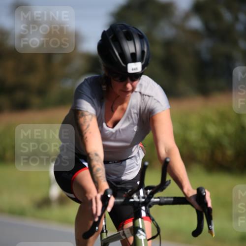 01.09.2024 - 17. Tribühne Triathlon H.Heesch http://msf.ph/oto/6943447 01.09.2024 11:31:33 Radfahren 377, 415, 416, 422, 445, 448, 561, 563 meine-sportfotos.de
