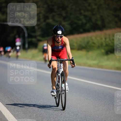 01.09.2024 - 17. Tribühne Triathlon H.Heesch http://msf.ph/oto/6943453 01.09.2024 11:31:55 Radfahren 367, 530, 556 meine-sportfotos.de