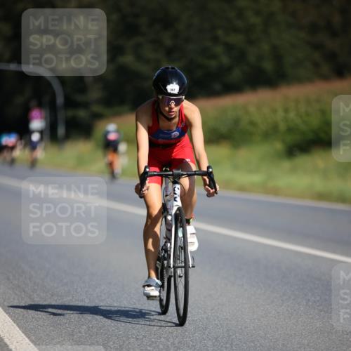 01.09.2024 - 17. Tribühne Triathlon H.Heesch http://msf.ph/oto/6943456 01.09.2024 11:31:56 Radfahren 367, 530, 556 meine-sportfotos.de