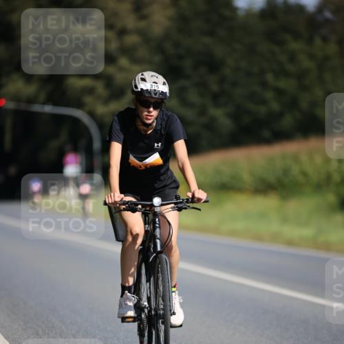 01.09.2024 - 17. Tribühne Triathlon H.Heesch http://msf.ph/oto/6943503 01.09.2024 11:32:42 Radfahren 315, 334, 468, 482 meine-sportfotos.de
