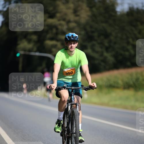 01.09.2024 - 17. Tribühne Triathlon H.Heesch http://msf.ph/oto/6943524 01.09.2024 11:32:56 Radfahren 350, 401, 447, 494 meine-sportfotos.de