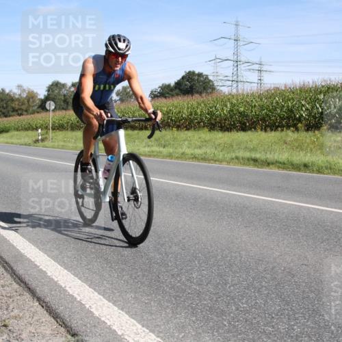 01.09.2024 - 17. Tribühne Triathlon H.Heesch http://msf.ph/oto/6943534 01.09.2024 11:35:12 Radfahren 413, 449, 451, 510 meine-sportfotos.de