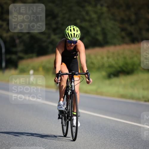 01.09.2024 - 17. Tribühne Triathlon H.Heesch http://msf.ph/oto/6943574 01.09.2024 11:33:10 Radfahren 328, 340, 443, 454, 541, 542, 543 meine-sportfotos.de