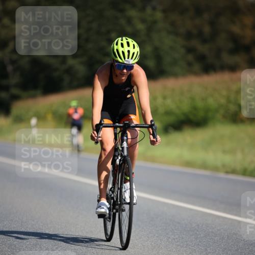 01.09.2024 - 17. Tribühne Triathlon H.Heesch http://msf.ph/oto/6943579 01.09.2024 11:33:10 Radfahren 328, 340, 443, 454, 541, 542, 543 meine-sportfotos.de