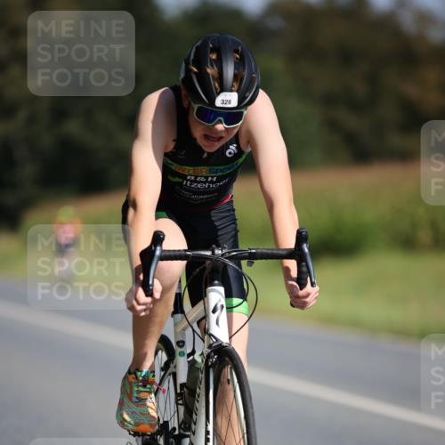 01.09.2024 - 17. Tribühne Triathlon H.Heesch http://msf.ph/oto/6943600 01.09.2024 11:33:12 Radfahren 328, 340, 443, 454, 541, 542, 543 meine-sportfotos.de