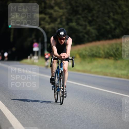 01.09.2024 - 17. Tribühne Triathlon H.Heesch http://msf.ph/oto/6943617 01.09.2024 11:33:15 Radfahren 340, 443, 454, 501, 541, 543 meine-sportfotos.de
