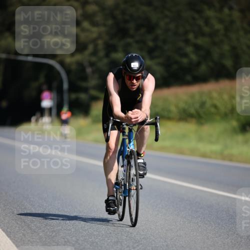 01.09.2024 - 17. Tribühne Triathlon H.Heesch http://msf.ph/oto/6943626 01.09.2024 11:33:15 Radfahren 340, 443, 454, 501, 541, 543 meine-sportfotos.de