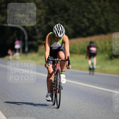 01.09.2024 - 17. Tribühne Triathlon H.Heesch http://msf.ph/oto/6943639 01.09.2024 11:33:20 Radfahren 340, 393, 443, 501, 543 meine-sportfotos.de