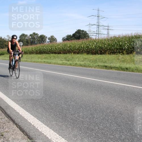 01.09.2024 - 17. Tribühne Triathlon H.Heesch http://msf.ph/oto/6943643 01.09.2024 11:37:19 Radfahren 412, 460, 504, 508, 536 meine-sportfotos.de