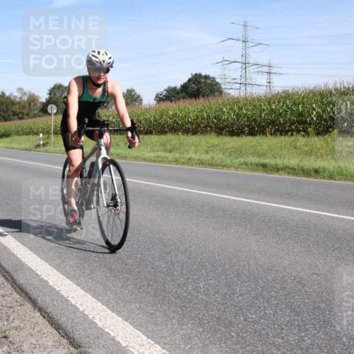 01.09.2024 - 17. Tribühne Triathlon H.Heesch http://msf.ph/oto/6943767 01.09.2024 11:39:52 Radfahren 347, 452, 480, 481, 513, 1479 meine-sportfotos.de