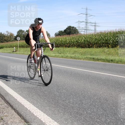 01.09.2024 - 17. Tribühne Triathlon H.Heesch http://msf.ph/oto/6943809 01.09.2024 11:40:35 Radfahren 363, 378, 420, 487 meine-sportfotos.de