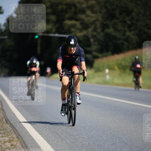 01.09.2024 - 17. Tribühne Triathlon H.Heesch http://msf.ph/oto/6943830 01.09.2024 11:34:46 Radfahren 308, 322, 428, 521 meine-sportfotos.de
