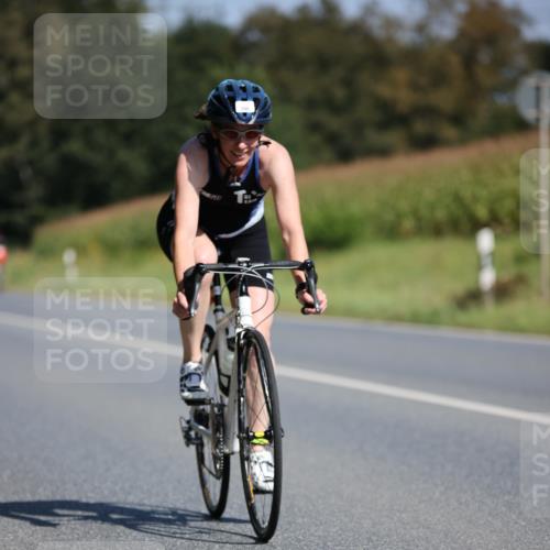 01.09.2024 - 17. Tribühne Triathlon H.Heesch http://msf.ph/oto/6943888 01.09.2024 11:35:04 Radfahren 386, 413, 451, 510 meine-sportfotos.de