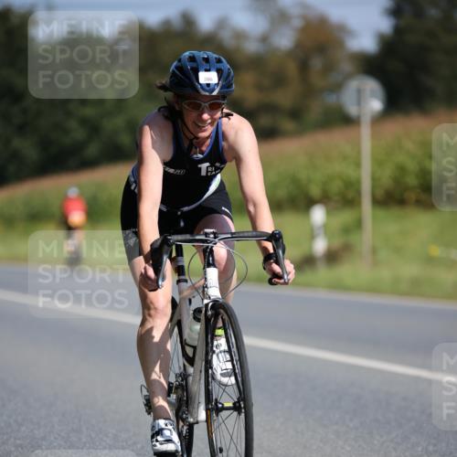 01.09.2024 - 17. Tribühne Triathlon H.Heesch http://msf.ph/oto/6943894 01.09.2024 11:35:04 Radfahren 386, 413, 451, 510 meine-sportfotos.de