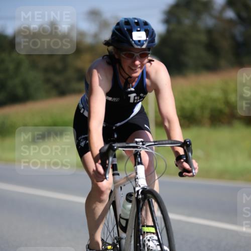 01.09.2024 - 17. Tribühne Triathlon H.Heesch http://msf.ph/oto/6943900 01.09.2024 11:35:04 Radfahren 386, 413, 451, 510 meine-sportfotos.de