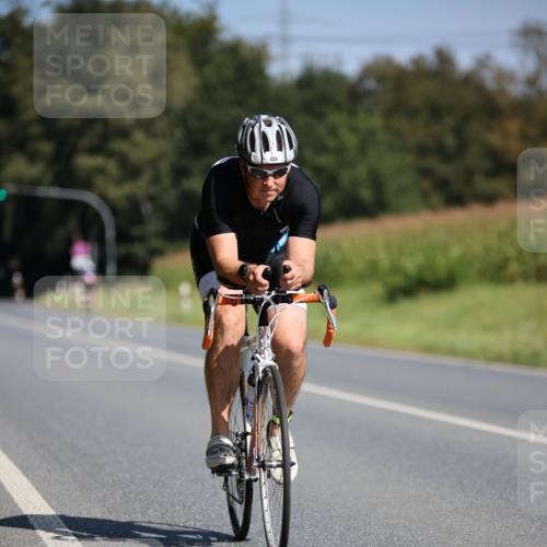 01.09.2024 - 17. Tribühne Triathlon H.Heesch http://msf.ph/oto/6943948 01.09.2024 11:35:26 Radfahren 426, 496, 515 meine-sportfotos.de