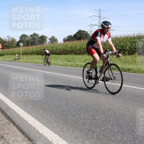 01.09.2024 - 17. Tribühne Triathlon H.Heesch http://msf.ph/oto/6943952 01.09.2024 11:43:23 Radfahren 399, 490, 516, 519, 532, 553 meine-sportfotos.de