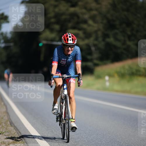 01.09.2024 - 17. Tribühne Triathlon H.Heesch http://msf.ph/oto/6943963 01.09.2024 11:36:00 Radfahren 394, 425, 430, 534 meine-sportfotos.de