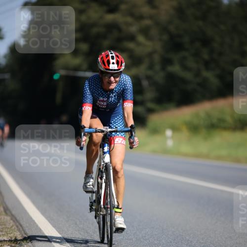 01.09.2024 - 17. Tribühne Triathlon H.Heesch http://msf.ph/oto/6943971 01.09.2024 11:36:00 Radfahren 394, 425, 430, 534 meine-sportfotos.de