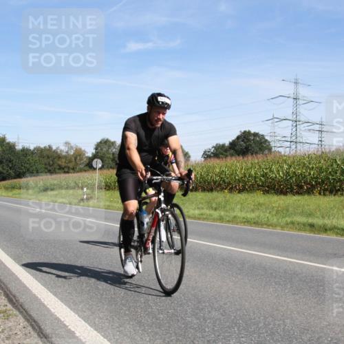 01.09.2024 - 17. Tribühne Triathlon H.Heesch http://msf.ph/oto/6944084 01.09.2024 11:46:12 Radfahren 332, 342, 422, 491, 492, 493, 607 meine-sportfotos.de
