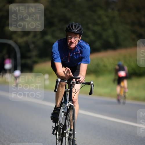 01.09.2024 - 17. Tribühne Triathlon H.Heesch http://msf.ph/oto/6944100 01.09.2024 11:36:25 Radfahren 312, 330, 382, 470, 545 meine-sportfotos.de
