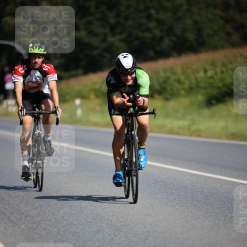 01.09.2024 - 17. Tribühne Triathlon H.Heesch http://msf.ph/oto/6944138 01.09.2024 11:36:34 Radfahren 309, 330, 341, 398, 409, 475, 545 meine-sportfotos.de