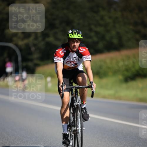 01.09.2024 - 17. Tribühne Triathlon H.Heesch http://msf.ph/oto/6944144 01.09.2024 11:36:35 Radfahren 309, 330, 341, 398, 409, 475, 545 meine-sportfotos.de
