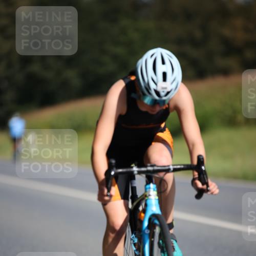 01.09.2024 - 17. Tribühne Triathlon H.Heesch http://msf.ph/oto/6944230 01.09.2024 11:36:41 Radfahren 309, 341, 395, 398, 409 meine-sportfotos.de