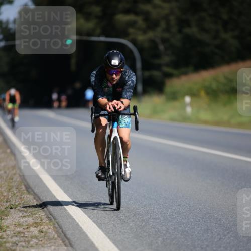 01.09.2024 - 17. Tribühne Triathlon H.Heesch http://msf.ph/oto/6944289 01.09.2024 11:36:51 Radfahren 395, 485, 486, 509 meine-sportfotos.de