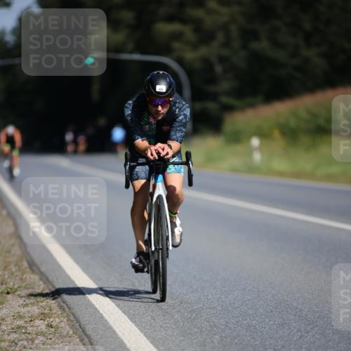 01.09.2024 - 17. Tribühne Triathlon H.Heesch http://msf.ph/oto/6944292 01.09.2024 11:36:51 Radfahren 395, 485, 486, 509 meine-sportfotos.de