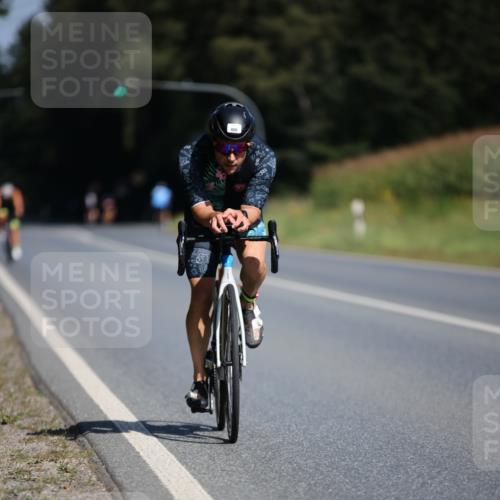 01.09.2024 - 17. Tribühne Triathlon H.Heesch http://msf.ph/oto/6944295 01.09.2024 11:36:51 Radfahren 395, 485, 486, 509 meine-sportfotos.de
