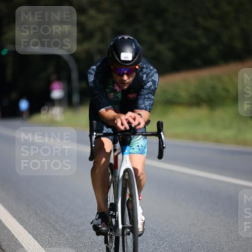 01.09.2024 - 17. Tribühne Triathlon H.Heesch http://msf.ph/oto/6944309 01.09.2024 11:36:52 Radfahren 485, 486, 509 meine-sportfotos.de